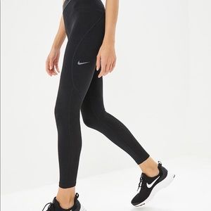 NWT Nike Pro Warm Tights